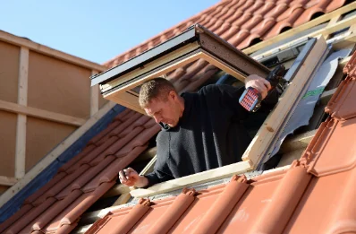Pose de fenêtres de toit Velux à Saint-Georges-d'Annebecq